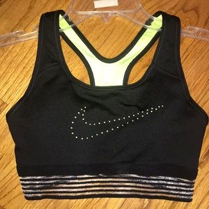 NIKE sports bra